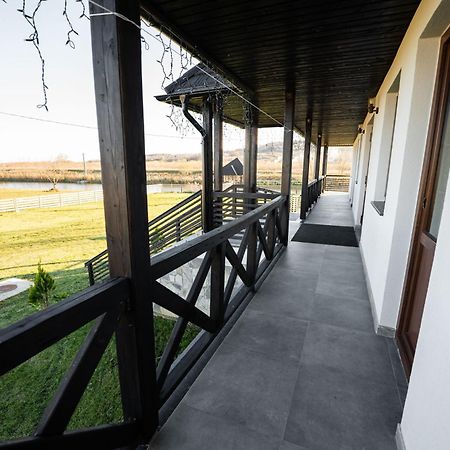 Готель Casa Andra Siret Екстер'єр фото