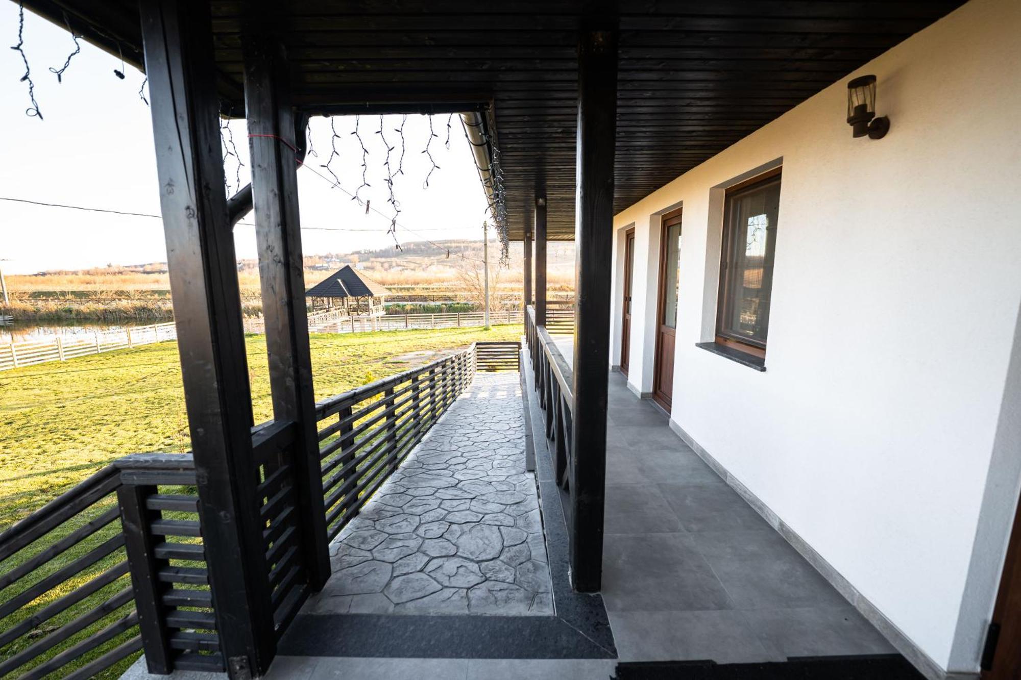 Готель Casa Andra Siret Екстер'єр фото