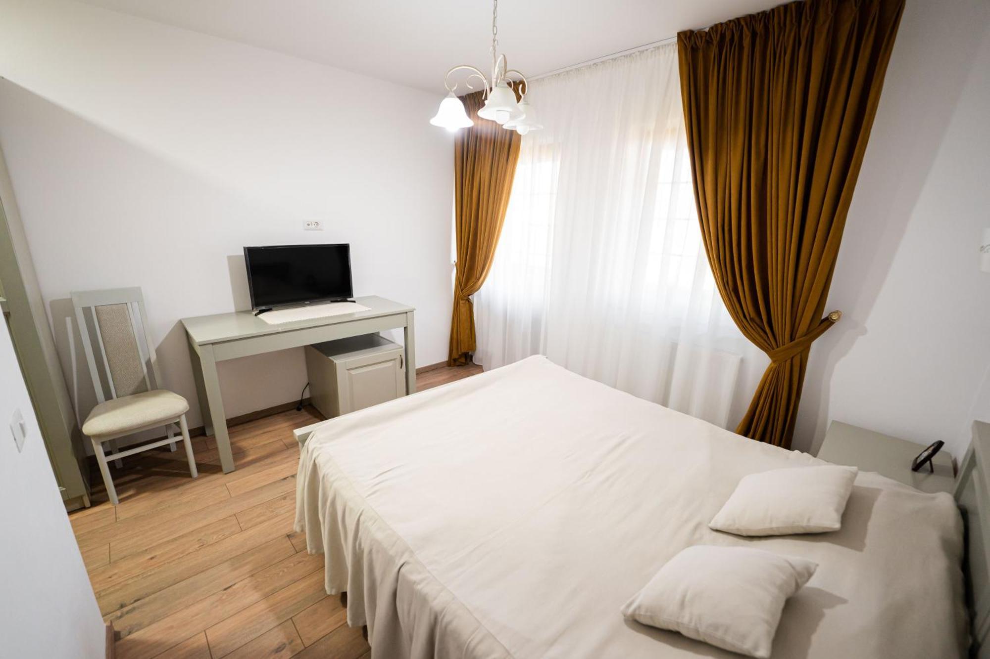 Готель Casa Andra Siret Екстер'єр фото