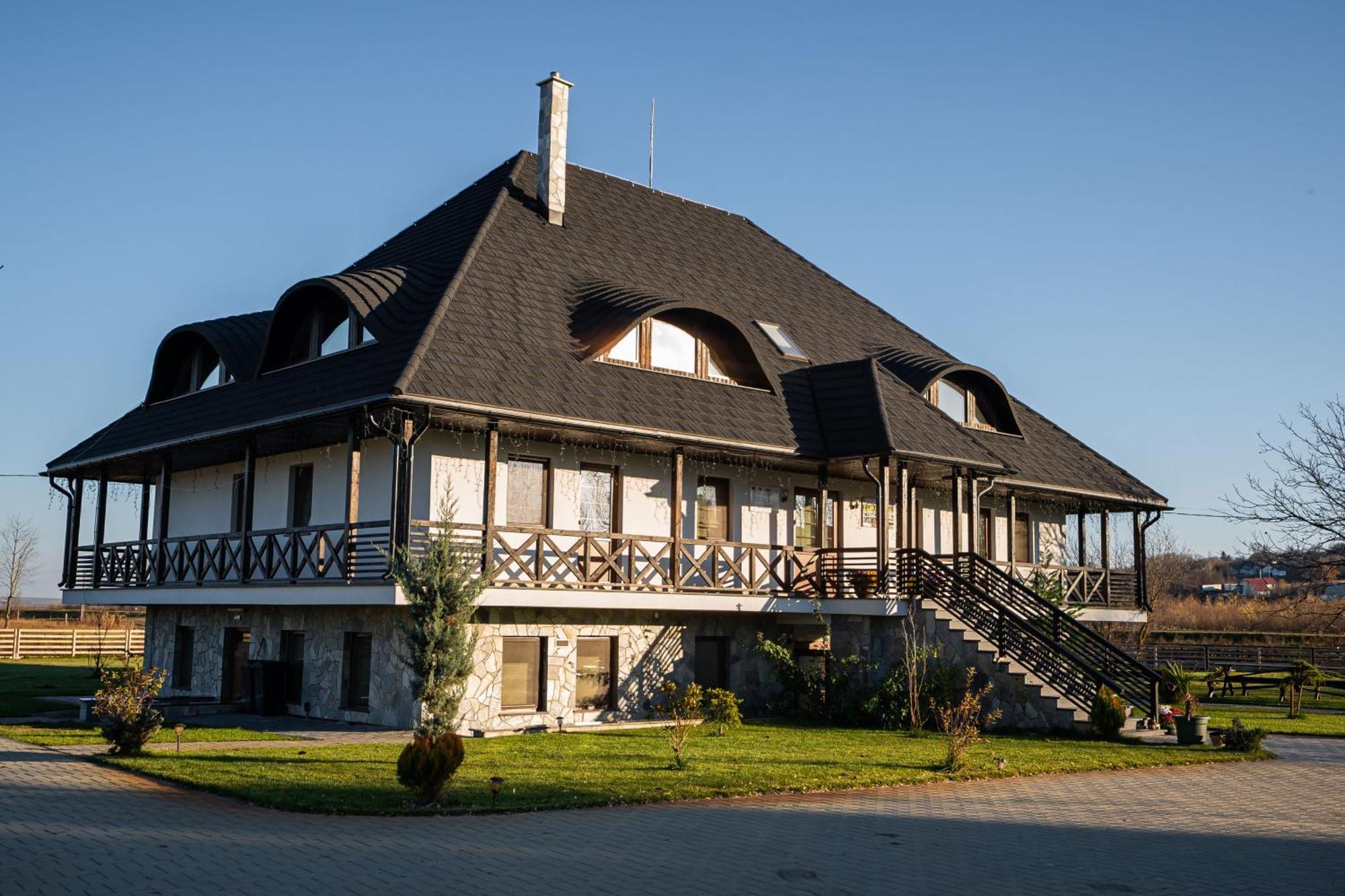 Готель Casa Andra Siret Екстер'єр фото